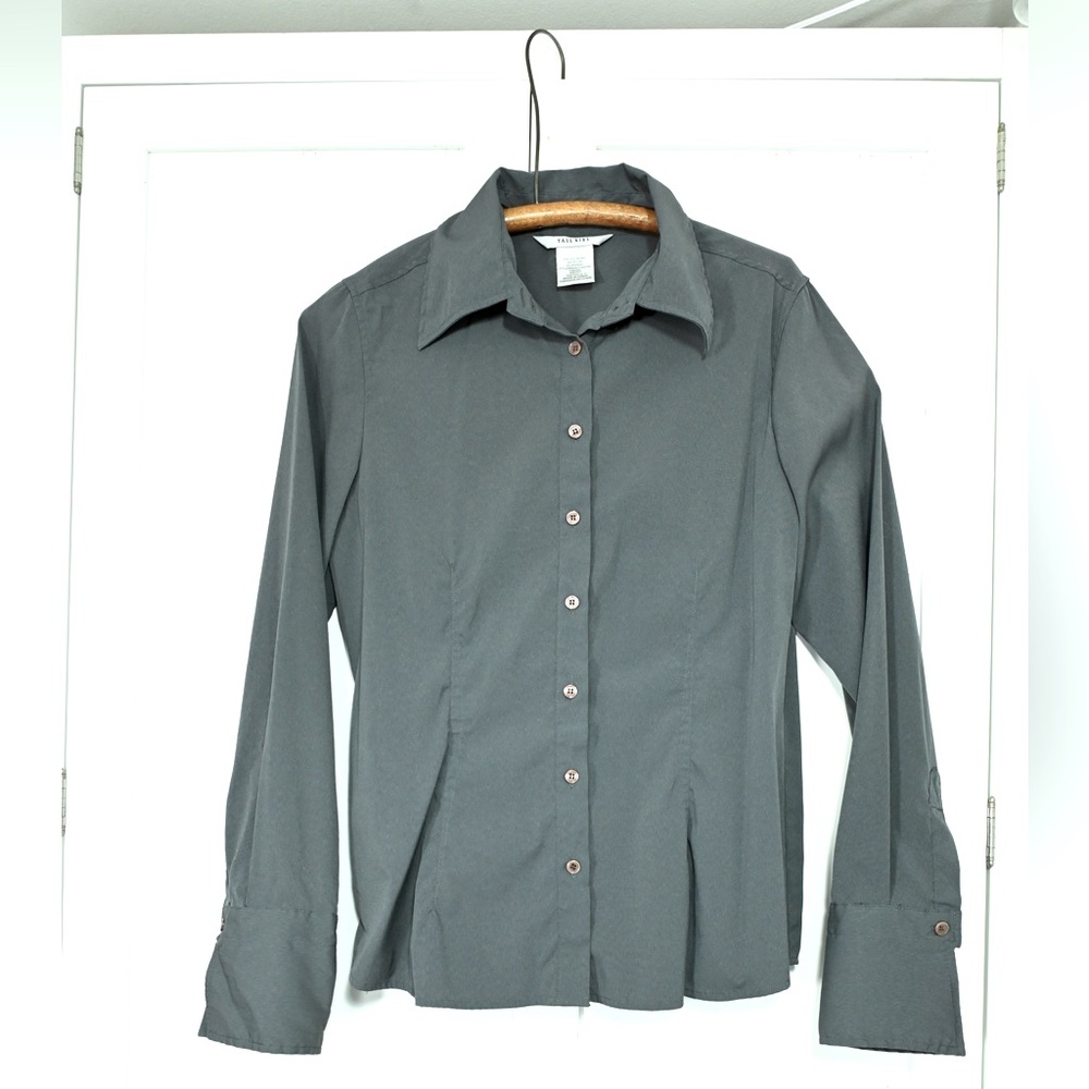 Tall Girl Gray Button-down